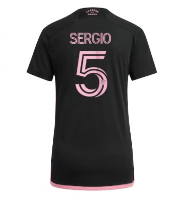 Lacne Ženy Futbalové dres Inter Miami Sergio Busquets #5 2023-24 Krátky Rukáv - Preč